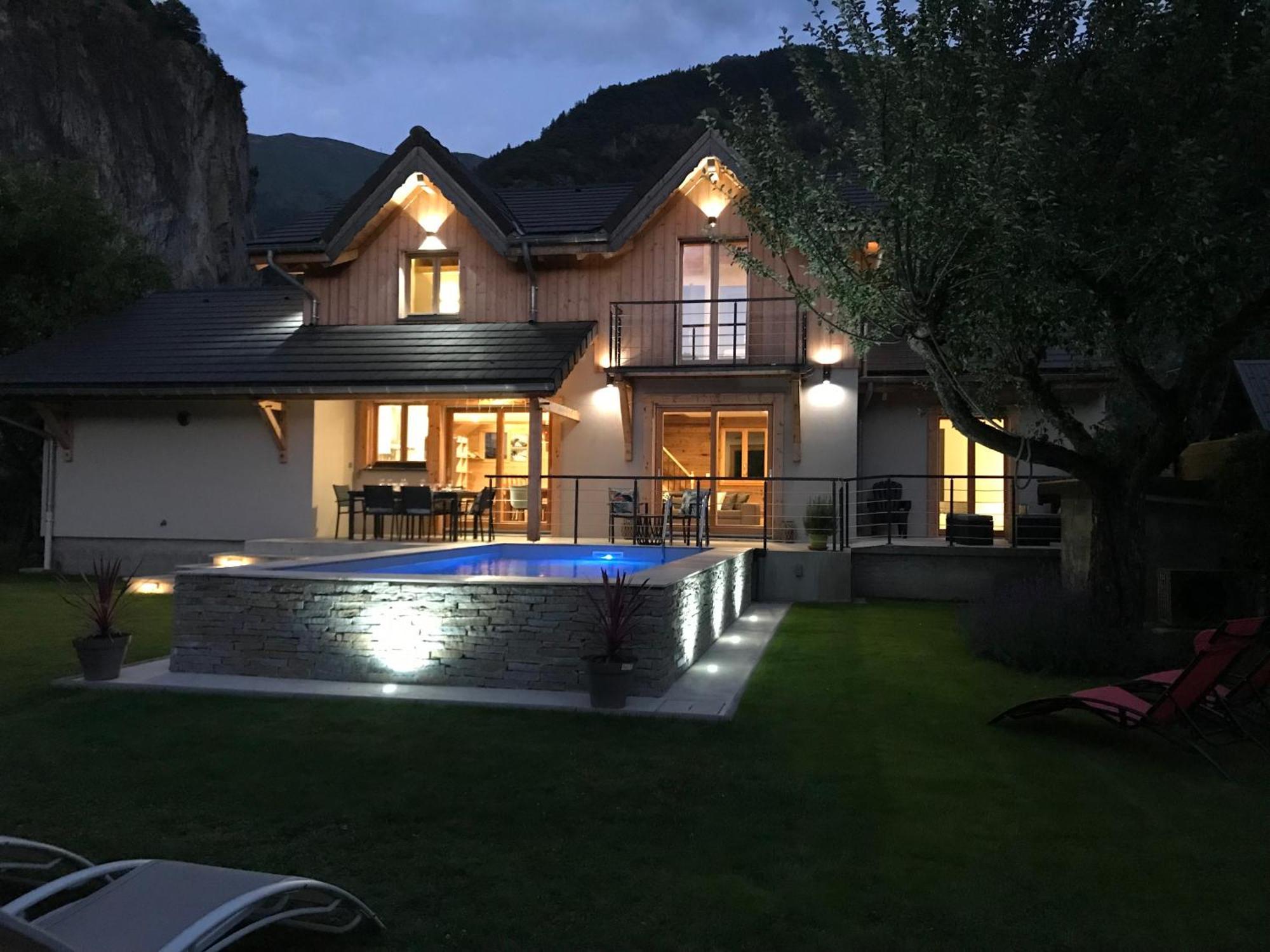 Chalet Barbara With Swimming Pool In The Heart Of Oisans Le Bourg-dʼOisans Esterno foto